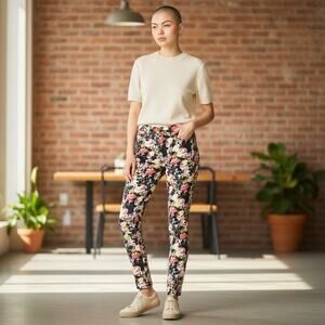 BDG Urban Outfitters Twig Mid Rise Floral Skinny Jeans 28x29 Preloved